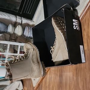SM New York Boots